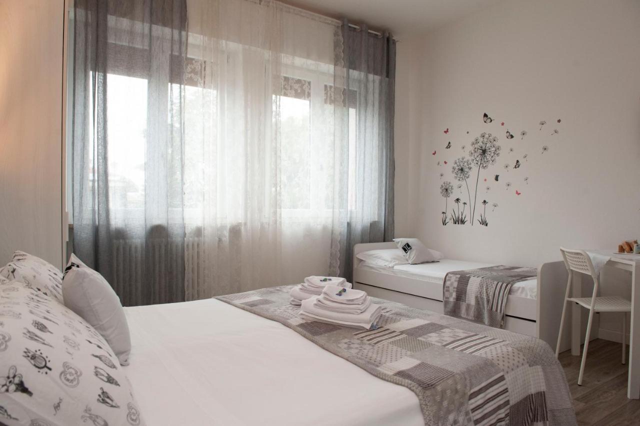 Bed Da Anna Hotel Peschiera del Garda Exterior photo